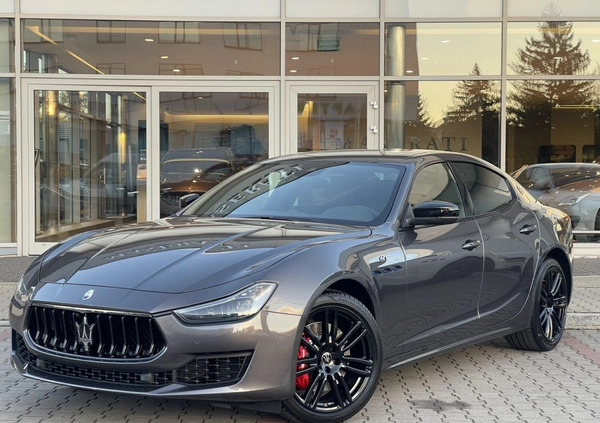 Maserati Ghibli cena 131146 przebieg: 12, rok produkcji 2023 z Ostroróg małe 56